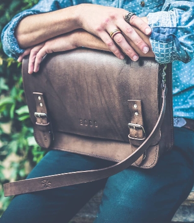 srouce:https://www.facebook.com/EggoBag/photos/2100743883369970