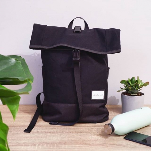 https://scontent-prg1-1.cdninstagram.com/v/t51.2885-15/sh0.08/e35/s640x640/122491030_759935371231008_2968928877162370594_n.jpg?_nc_ht=scontent-prg1-1.cdninstagram.com&_nc_cat=100&_nc_ohc=KS-nfEkS29EAX8AOqSY&_nc_tp=24&oh=5976602d709a5e7ca521dc24079d89dc&oe=5FCC6886