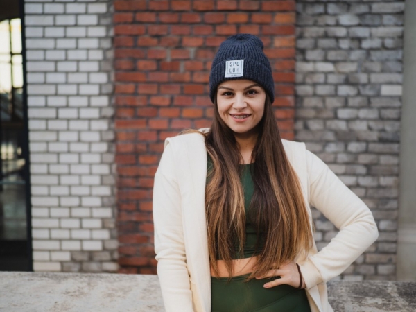 https://cdn.myshoptet.com/usr/www.spolulabel.cz/user/shop/big/351-1_cepice-z-merino-vlny.jpg?61dbe220